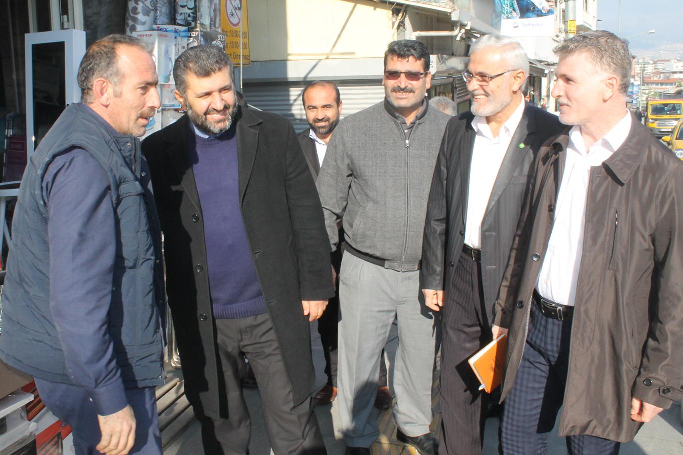 HÜDA PAR İzmir Teşkilatından esnaf ziyareti HÜDA PAR İzmir Teşkilatından esnaf ziyareti